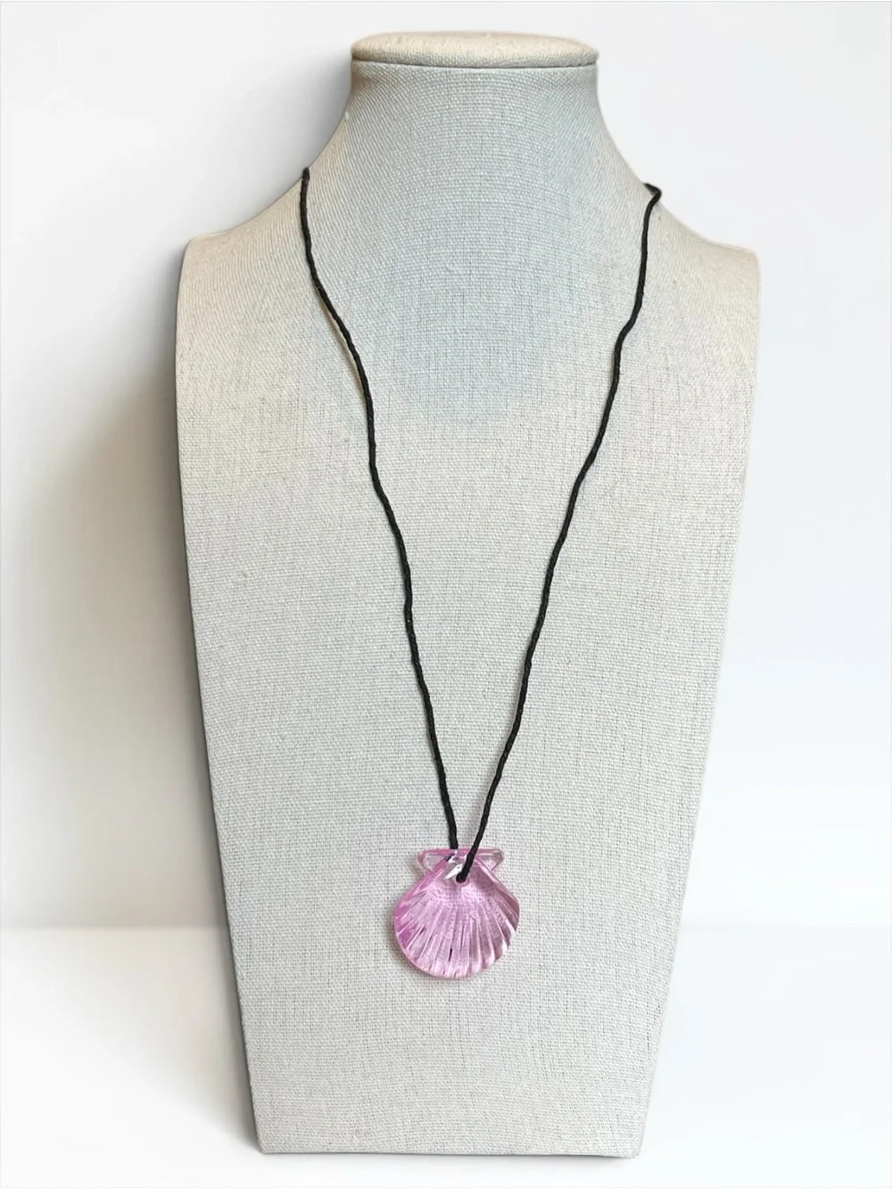 🍭5 for $20🍭 Pink Acrylic Shell Corded Pendant Necklace CC X